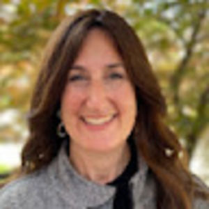 Meet your Posher, Nina